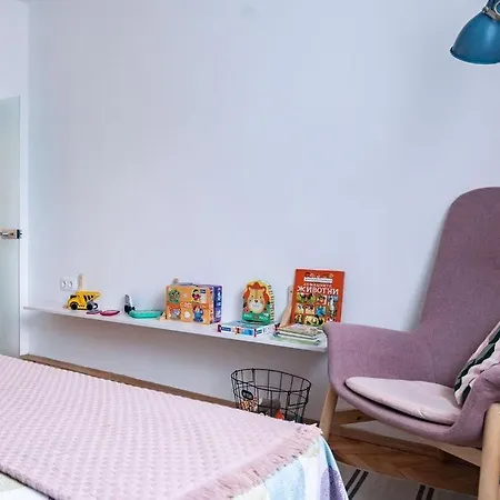 Cozy In Διαμέρισμα Βάρνα