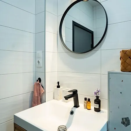 公寓 Cozy In 瓦爾納